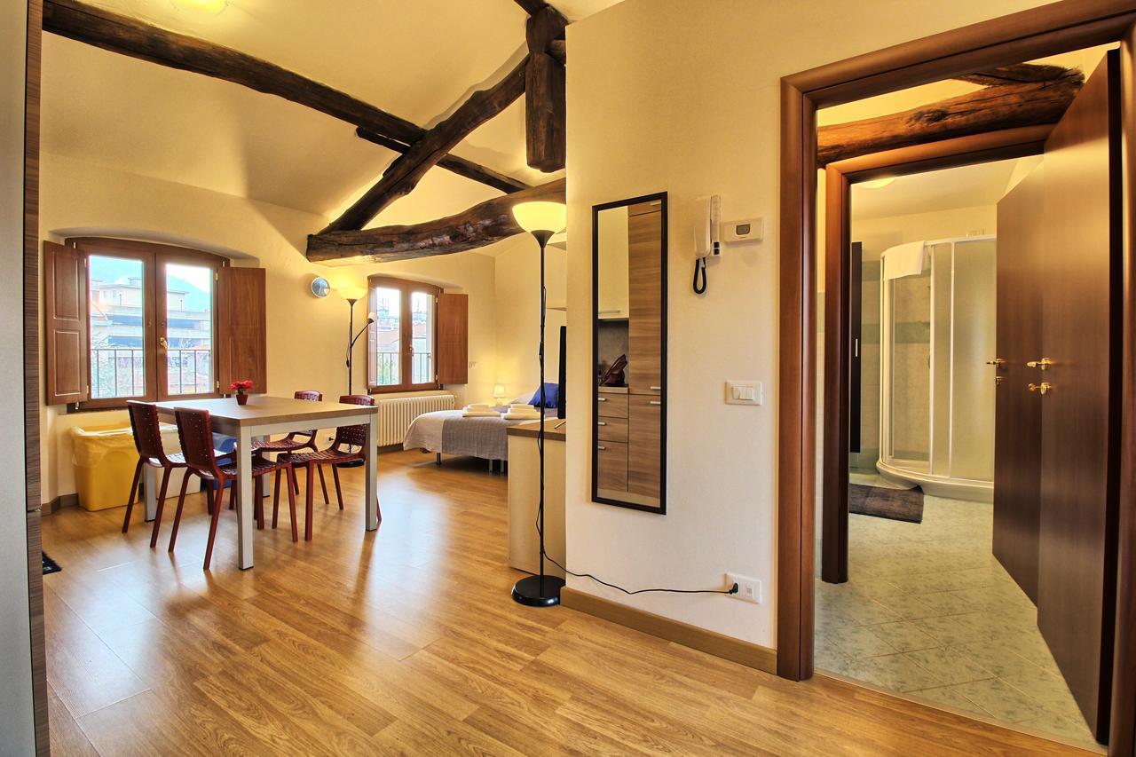 Apartment Porta Torre Côme Esterno foto