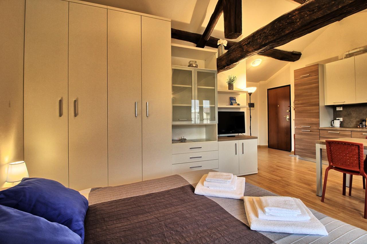 Apartment Porta Torre Côme Esterno foto