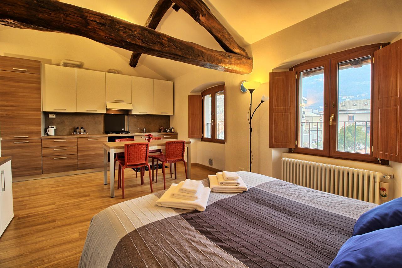 Apartment Porta Torre Côme Esterno foto