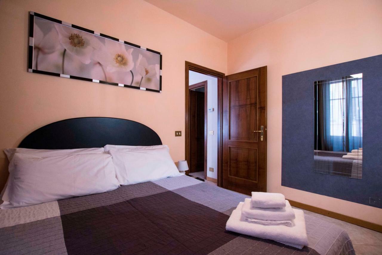 Apartment Porta Torre Côme Esterno foto