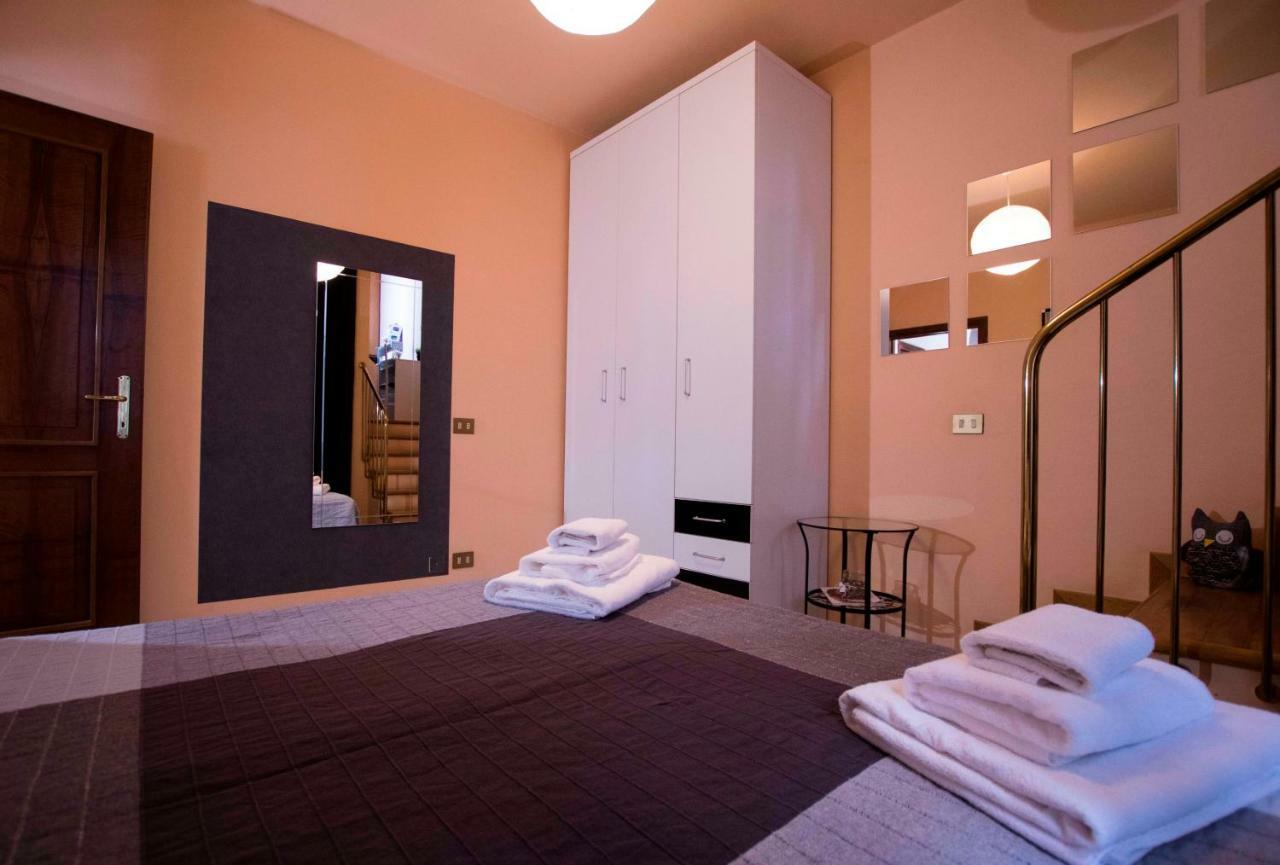 Apartment Porta Torre Côme Esterno foto